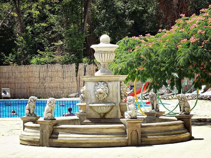 Hotel Dana Palace Nisipurile de Aur 3*,
